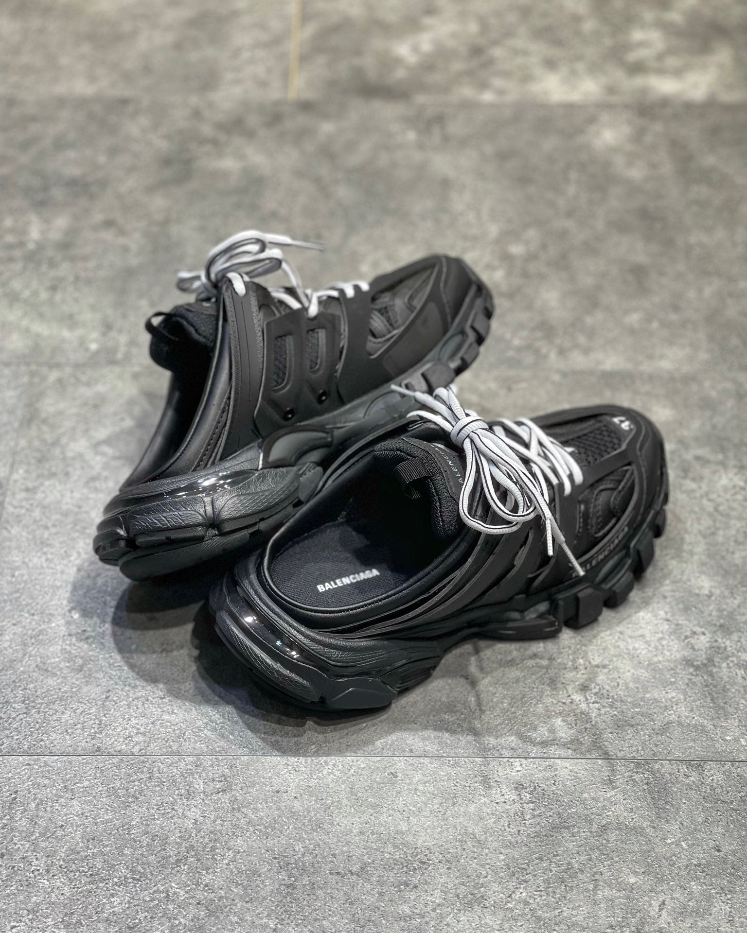 BLCG Sneakers