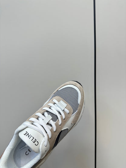 RUNNER CR-03 LOW LACE-UP SNEAKER IN PEANUT BROWN SUEDE AND WHITE CALFSKIN