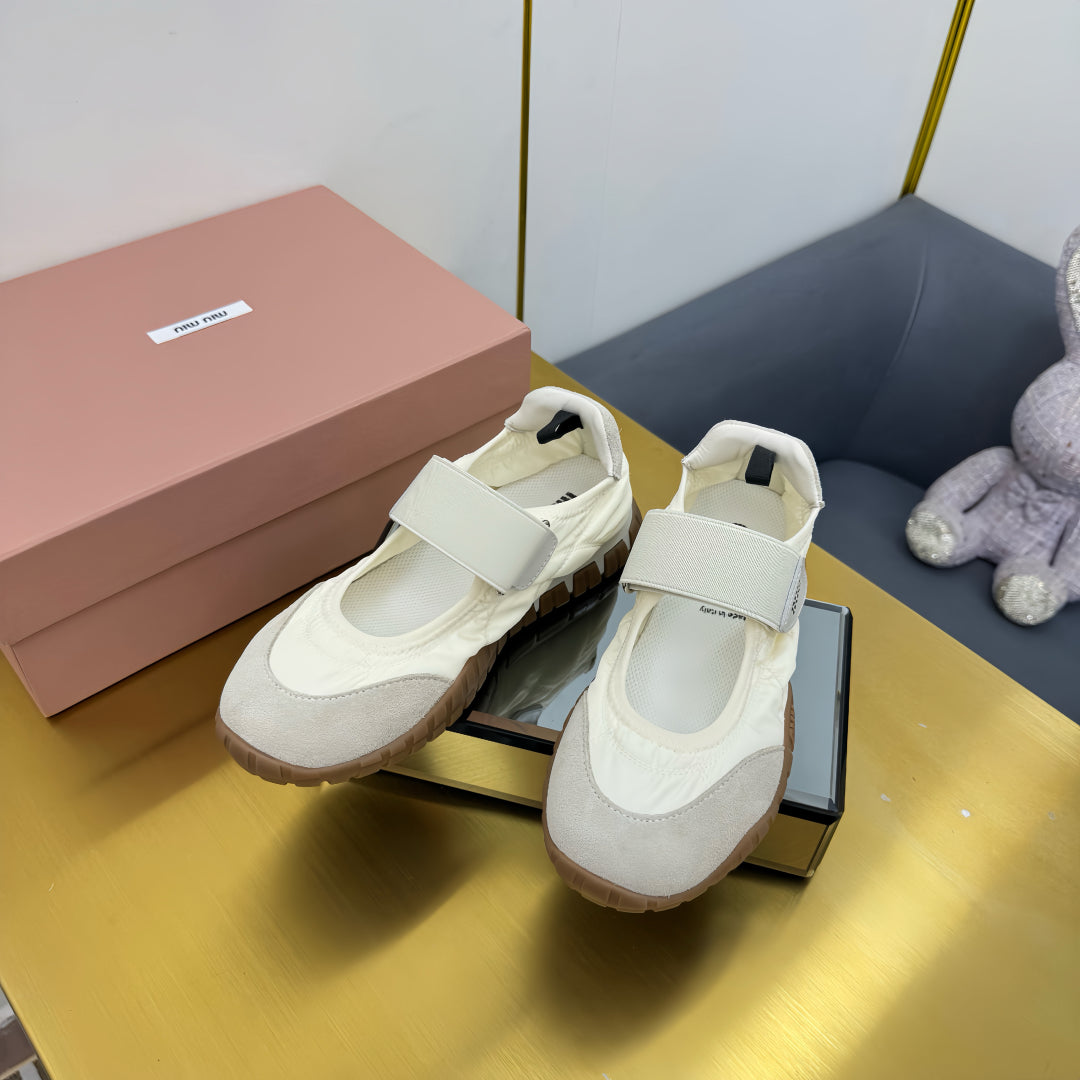 BALLERINAS SHOES IN WHITE TYRE TECHNICAL FABRIC GREY SUEDE