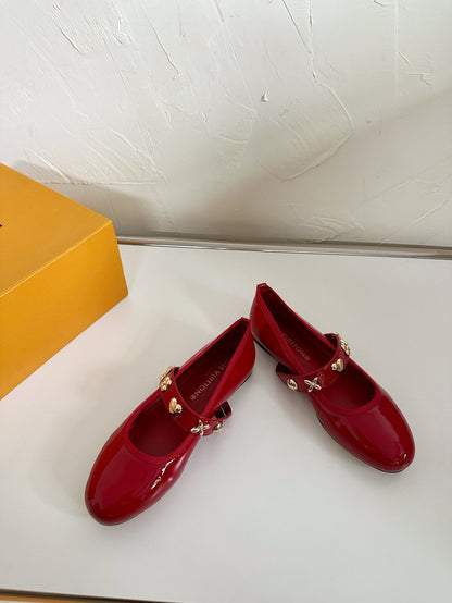 ROMY FLAT BALLERINA IN RUBY RED PATENT CALFSKIN