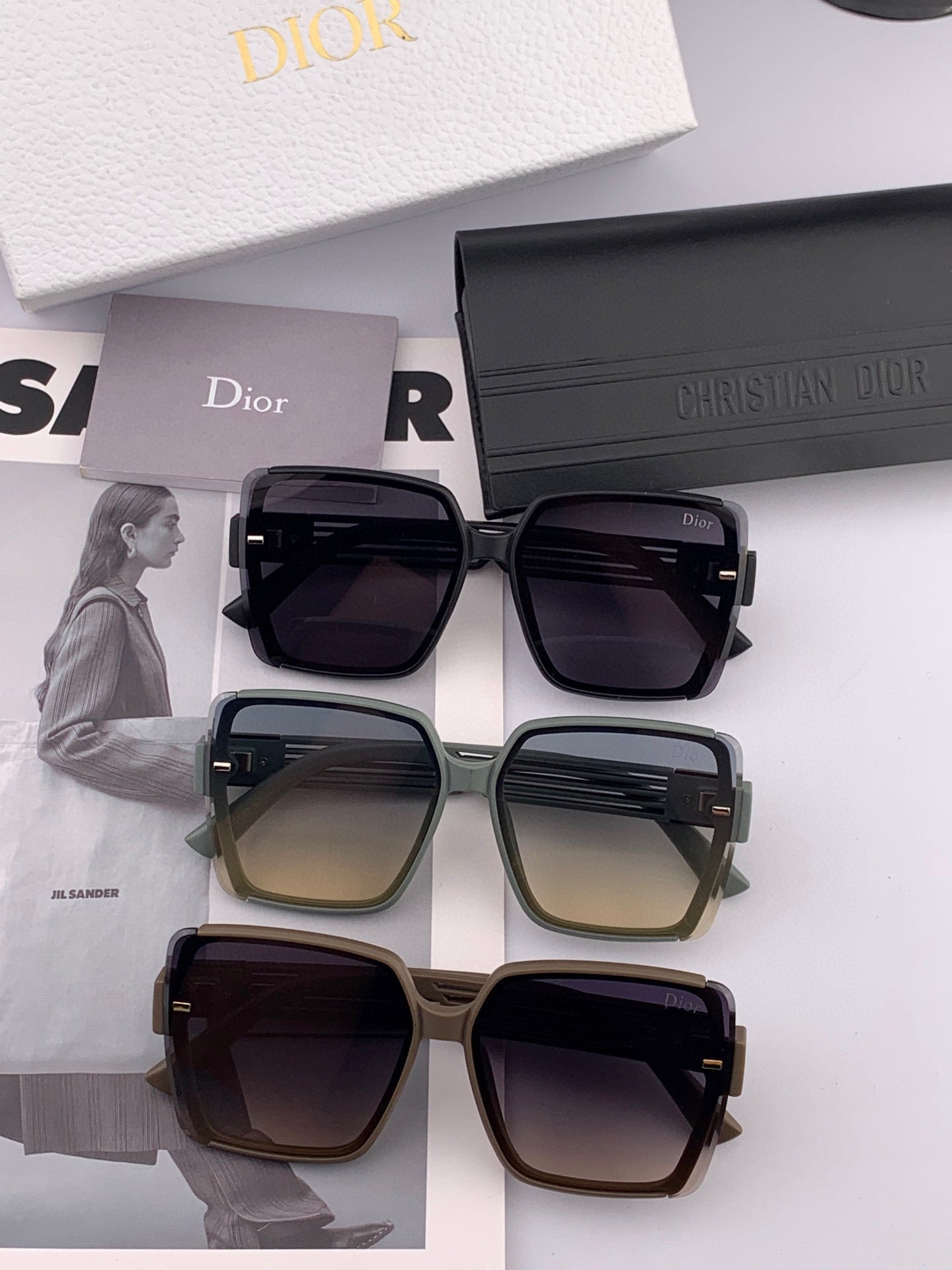 MONTAIGNE SUNGLASS CD7780 IN ACETATE