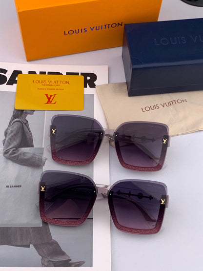 SQUARE SUNGLASSES L5221 IN CLEAR ACETATE GREY SMOKE LENSES