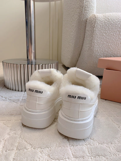 THICK SOLE SNEAKERS IN WHITE LAMBSKIN WITH RABBIT FUR LINING