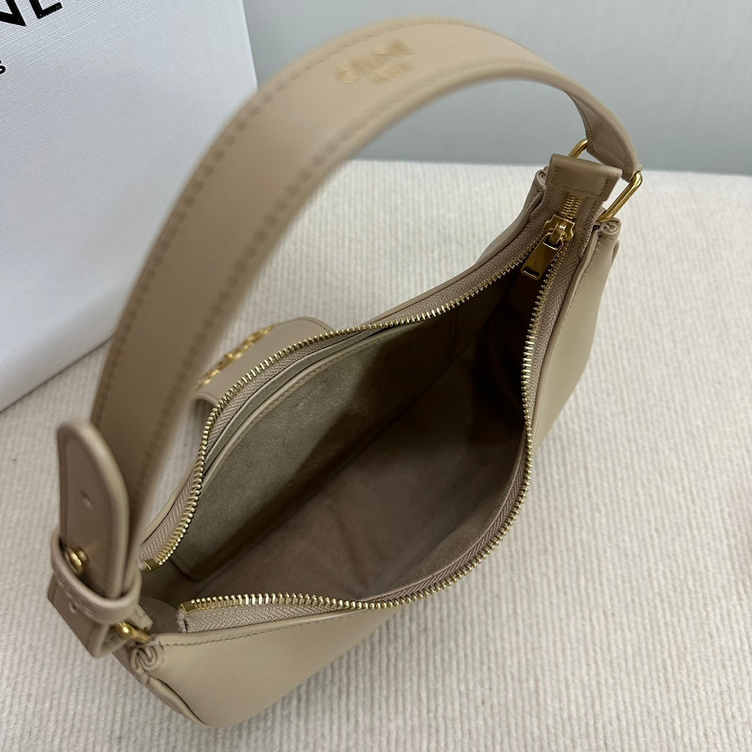 MEDIUM AVA BAG 23 IN DOMINO SMOOTH CALFSKIN GOLD LOGO