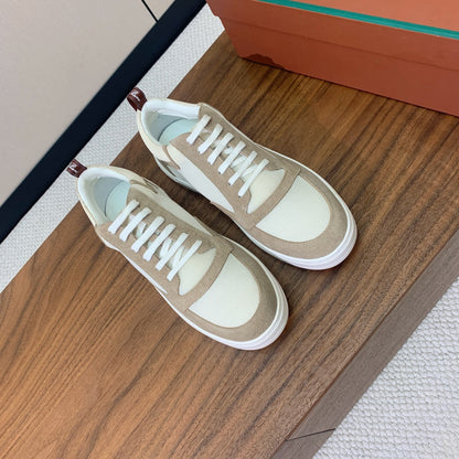 LP NEWPORT WALK SNEAKERS KHAKI AND CREAMY WHITE SUEDE