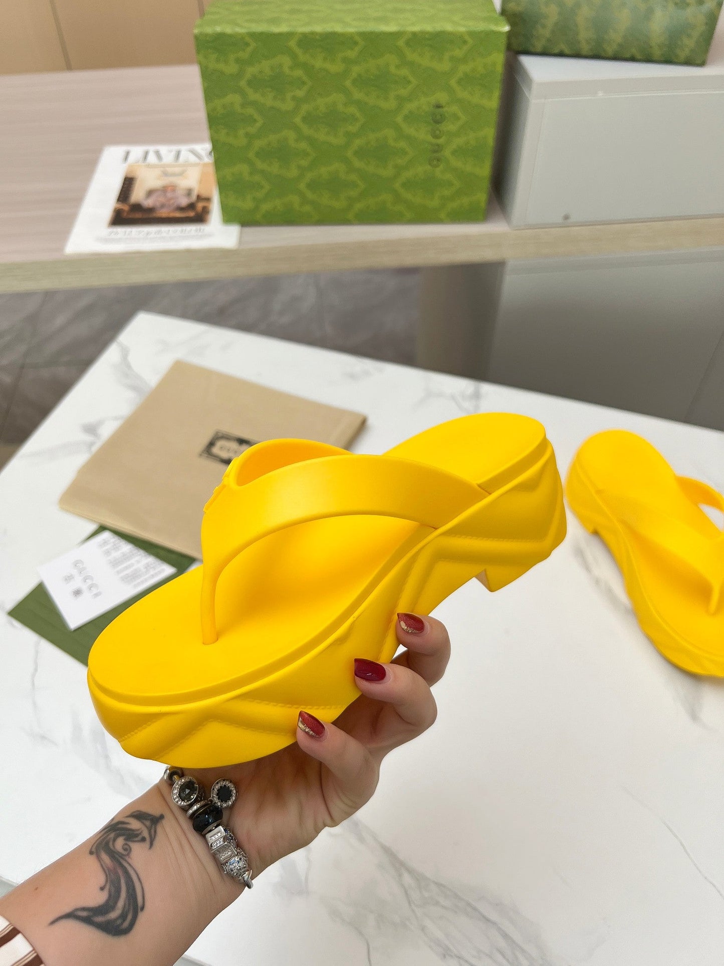 THONG PLATFORM IN BRIGHT YELLOW IMPORTED TPU