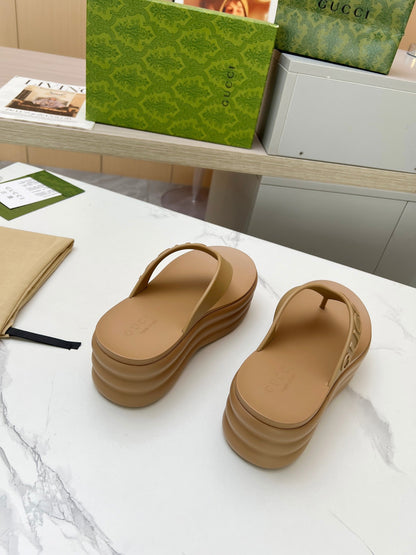 THONG PLATFORM 5 CM IN CIDER BROWN IMPORTED TPU
