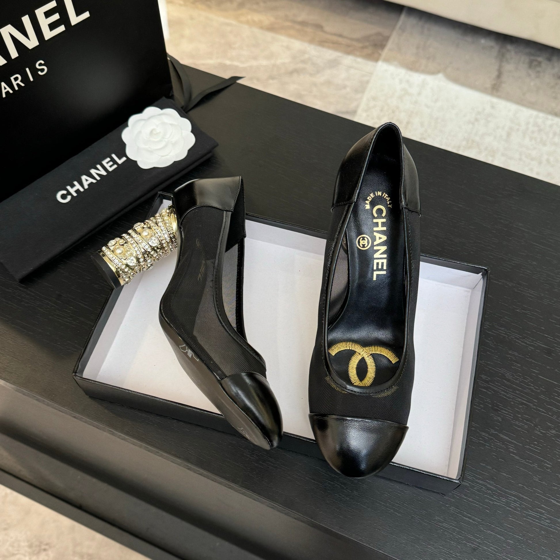 HIGH HEEL 85 MM SANDALS IN BLACK CALFSKIN AND MESH