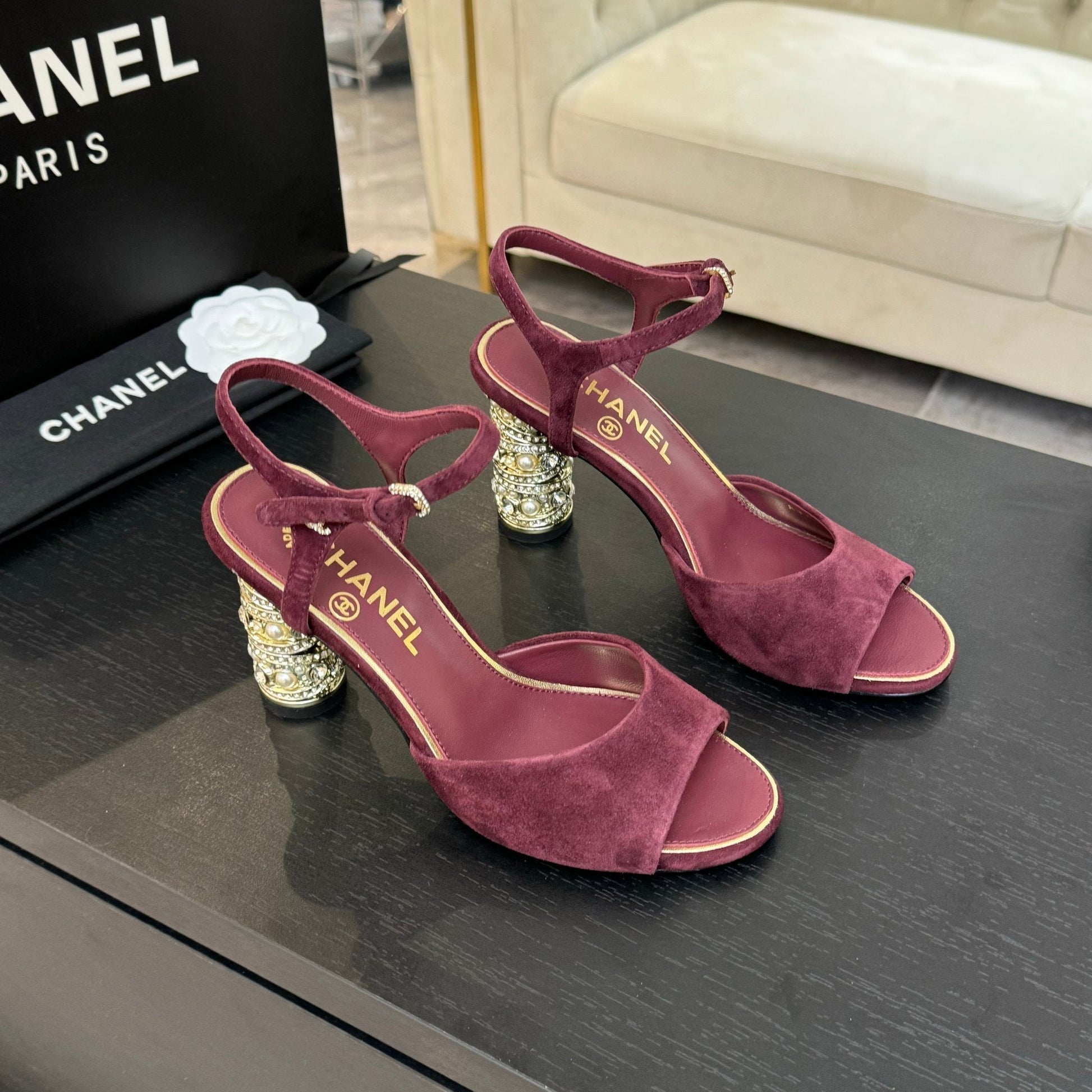 T-STRAP PEARL HEEL 85 MM SANDALS IN SANGRIA RED SUEDE