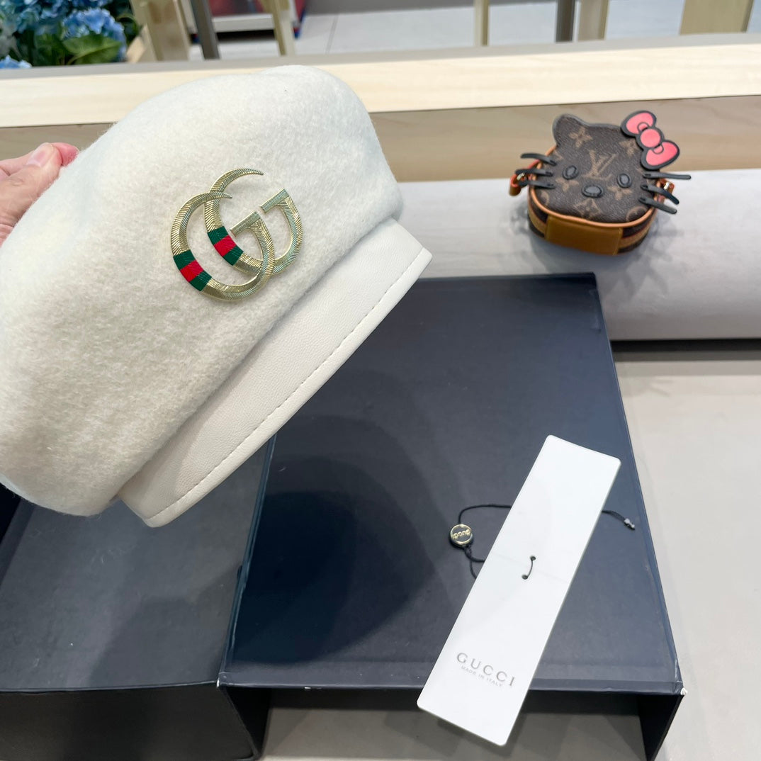BERET HAT IN WHITE WOOL 406971