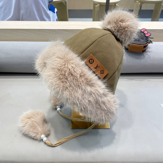 BEANIE HAT IN SAND BEIGE FLEECE AND WOOL 424307