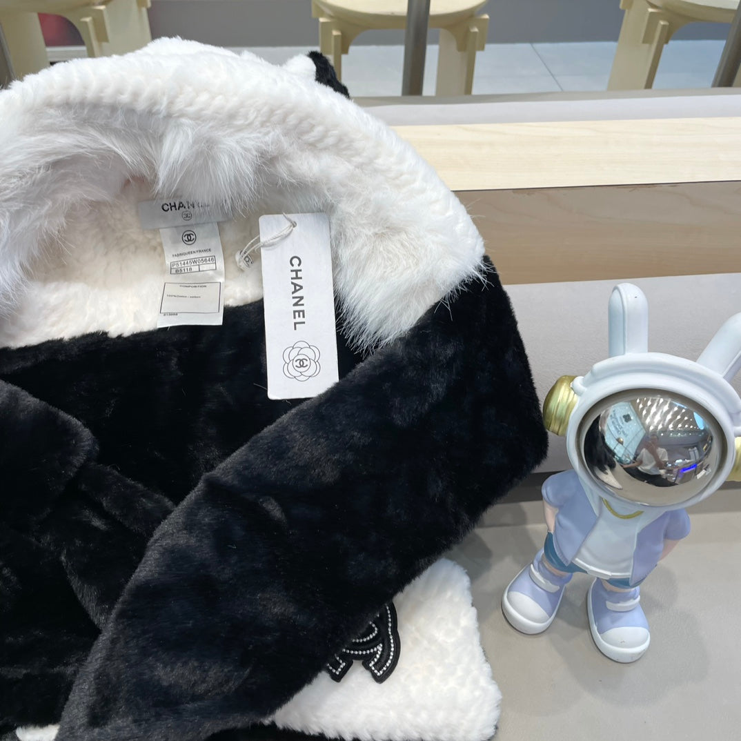 BALACLAVA HAT IN BLACK MIX WHITE FLEECE 422216