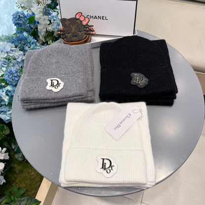 SET SCARF AND HAT IN WHITE CASHMERE WOOL 433244