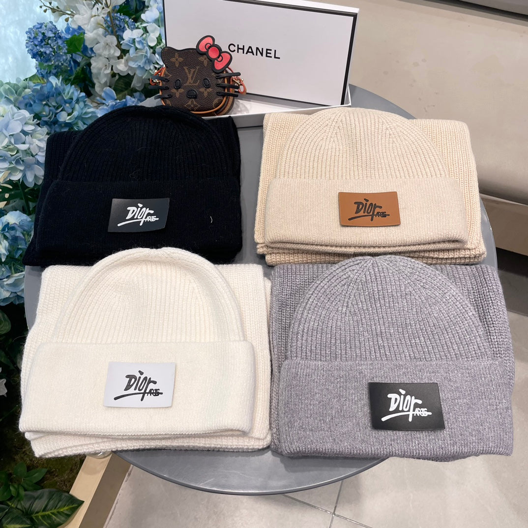 SET CLASSIC SCARF AND HAT IN BEIGE RABBIT WOOL 434625