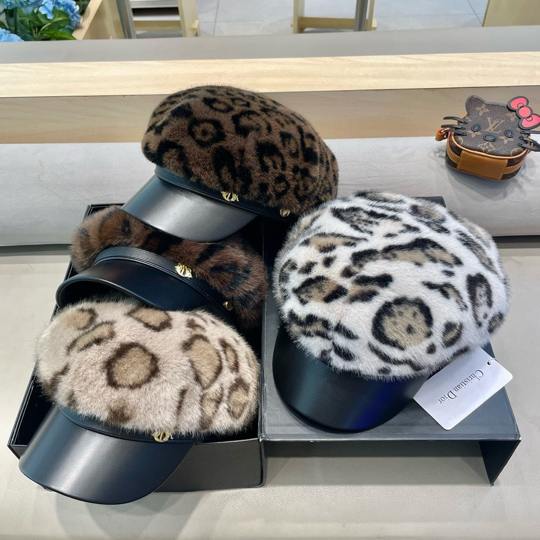 BAKER BOY HAT IN CHOCOLATE BROWN MINK FUR 438090