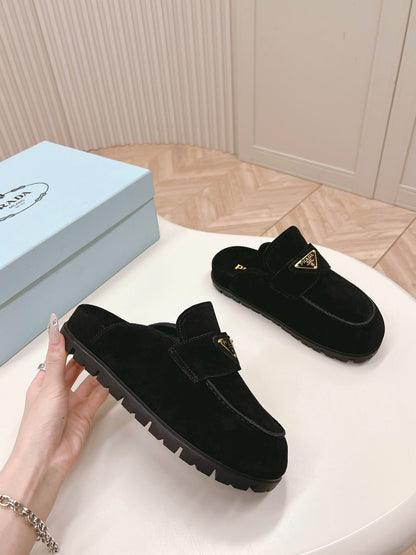 PRA SABOTS MULES BLACK SUEDE
