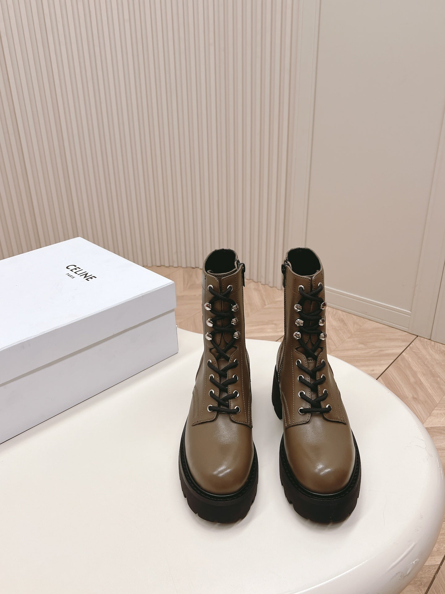 TRIOMPHE RANGERS MID LACE-UP BOOT IN CHOCOLATE BROWN CALFSKIN
