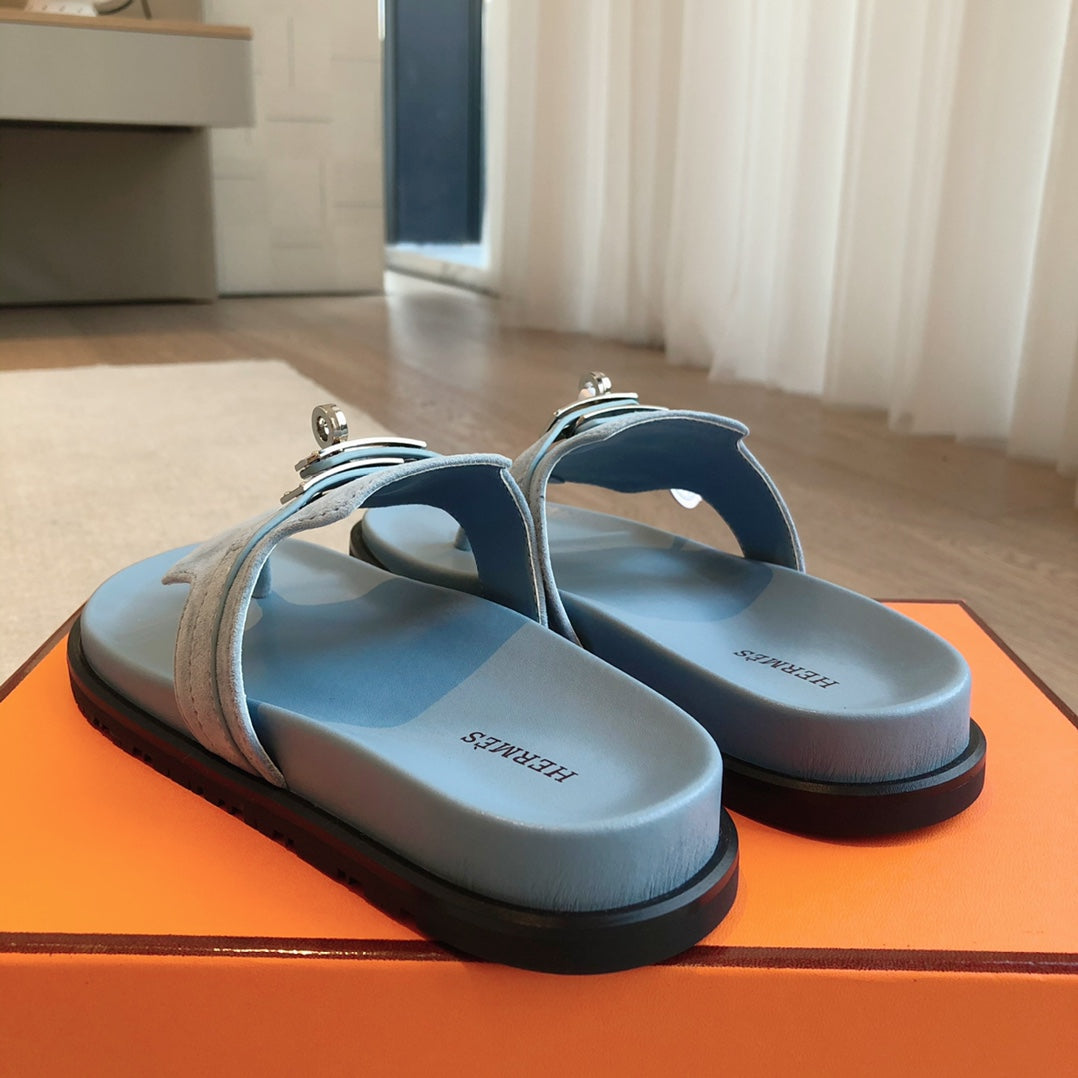 EMPIRE SANDAL SKY SUEDE