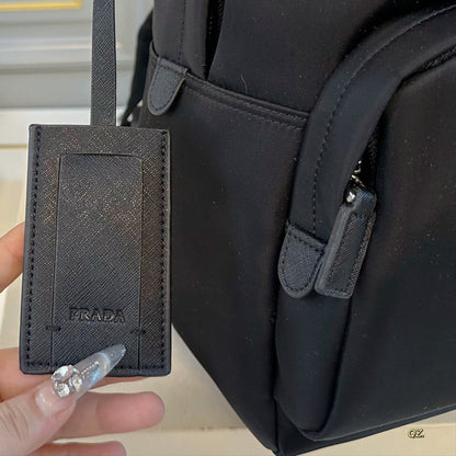 FRONT ZIP POCKET BACKPACK 35 IN BLACK RE-NYLON