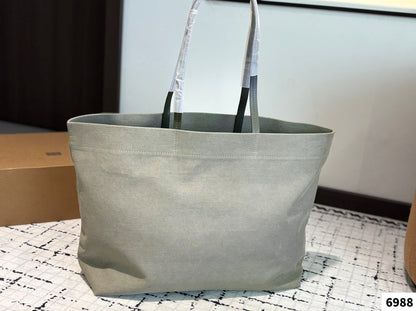 LARGE TOTE BAG 38 IN ECRU BEIGE RE-NYLON