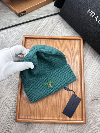BEANIE HAT IN TEAL GREEN WOOL 332392