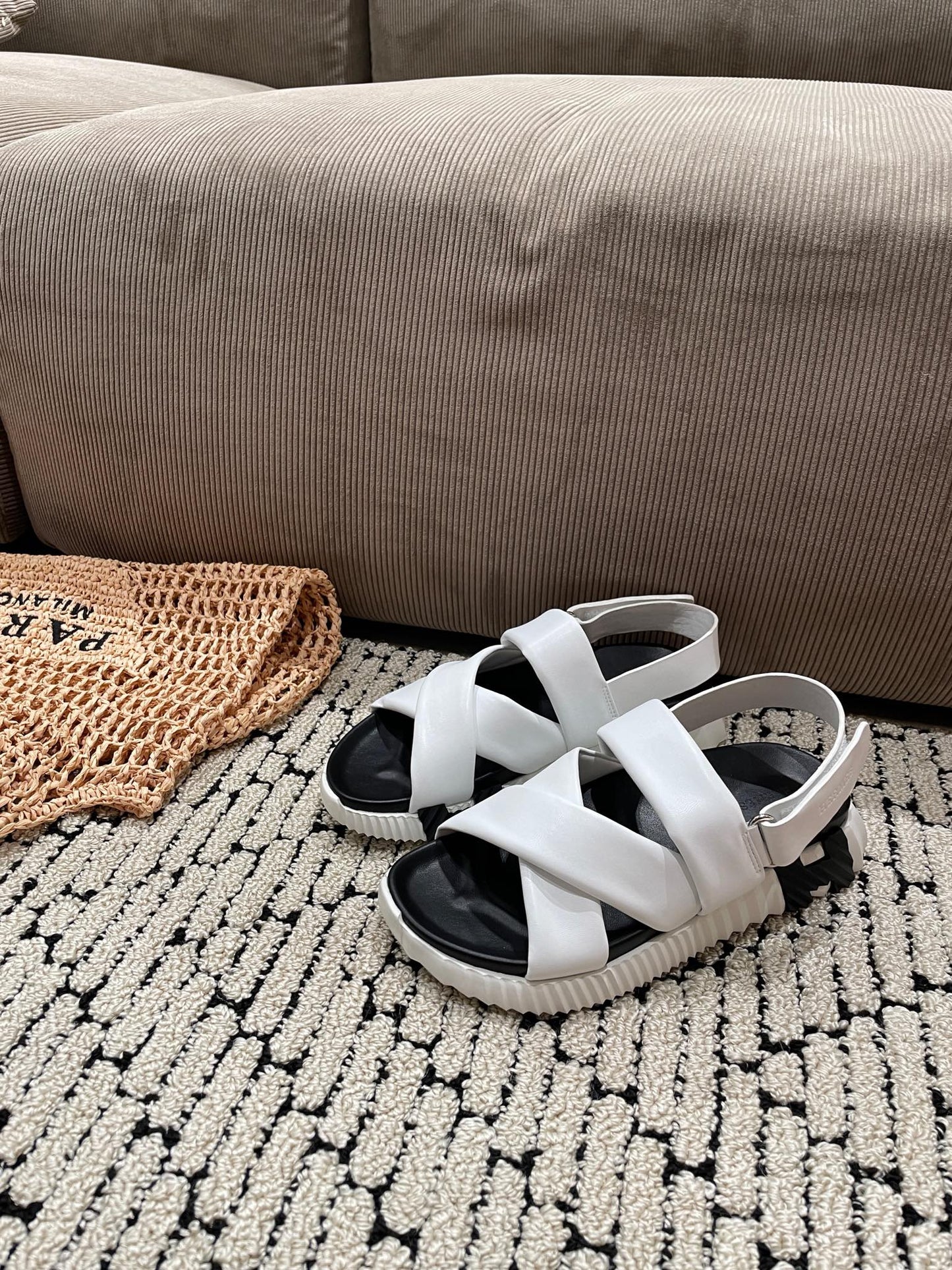 ELECTRIC SANDAL BLACK MIX WHITE CALFSKIN