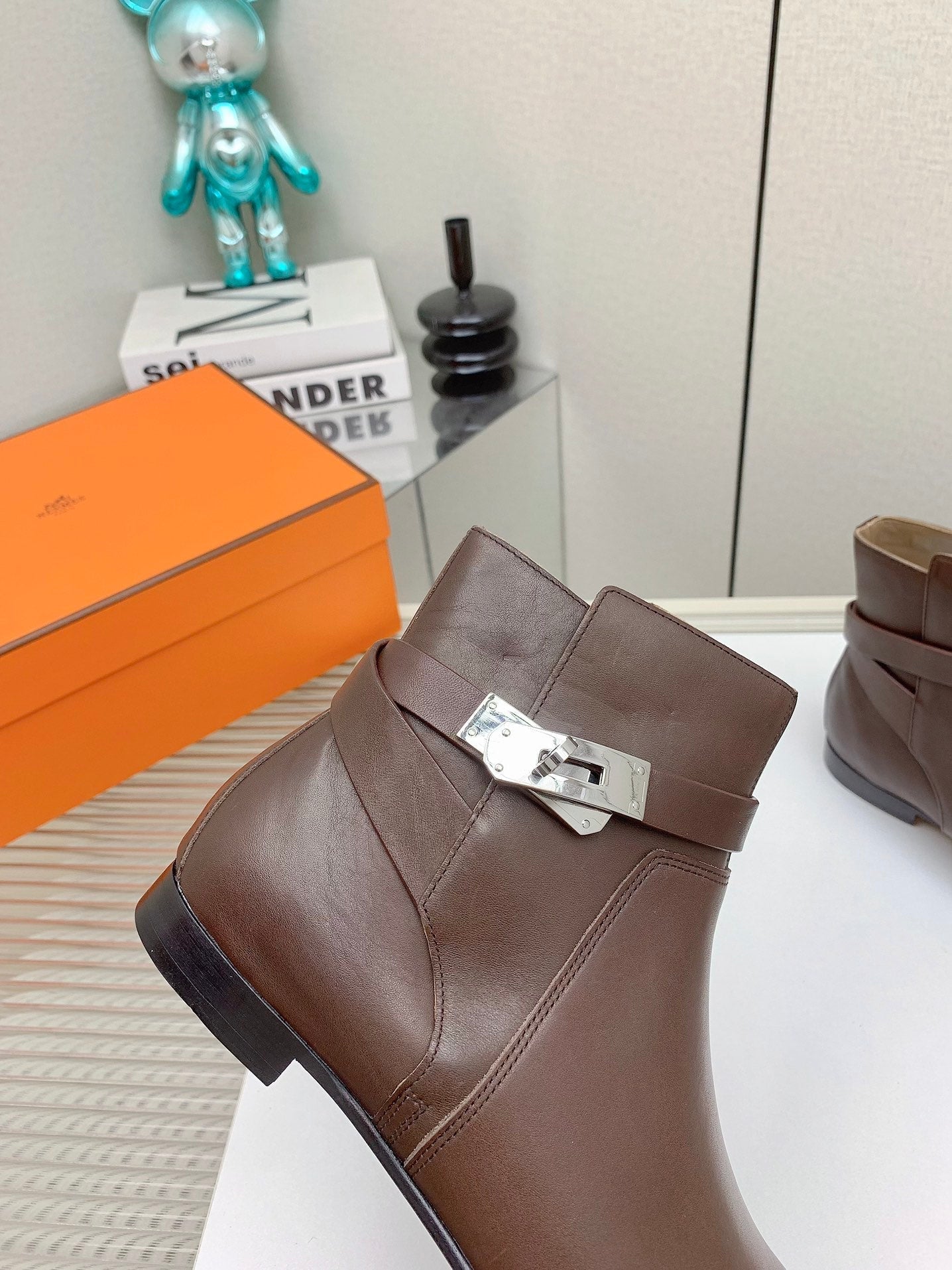 WOMEN'S NEO ANKLE BOOT IN RUSSET BROWN CALFSKIN