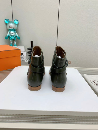 WOMEN'S NEO ANKLE BOOT IN ARMY GREEN CALFSKIN