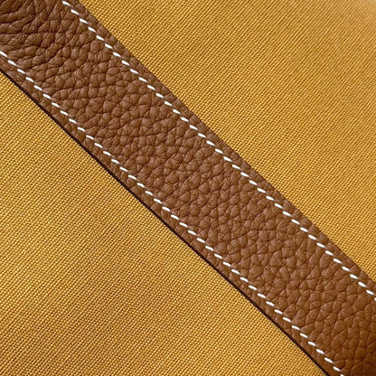 GARDEN PARTY 30CM IN DUNE MAGNOLIA TOILETS COTTON CANVAS AND BROWN CALFSKIN