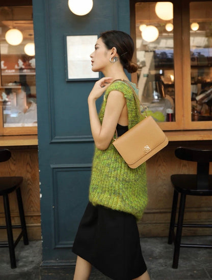 LOE GOYA BAG 23 IN COPPER BROWN CALFSKIN