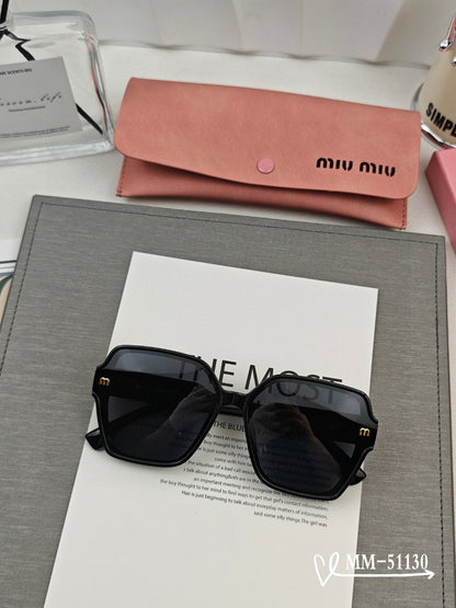 RUNWAY SQUARE SUNGLASSES 51130 IN ACETATE