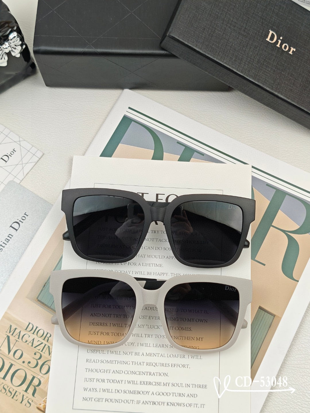 MONTAIGNE SUNGLASS 53048 IN ACETATE