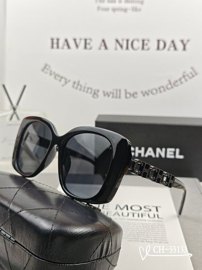 SQUARE SUNGLASSES 55133 IN ACETATE METAL FRAME
