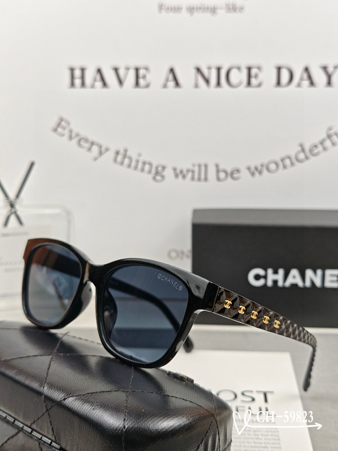 SQUARE SUNGLASSES 59823 IN ACETATE