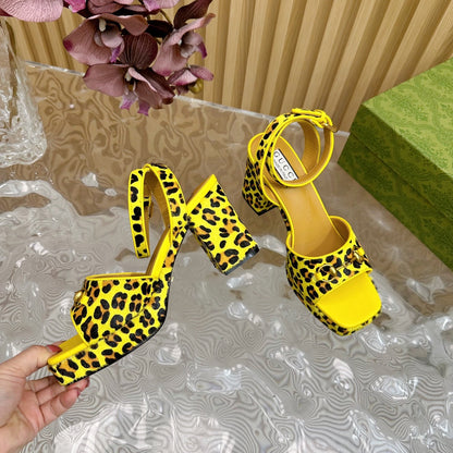 HORSEBIT HIGH-HEEL SANDAL WITH LEOPARD PRINT IN BRIGHT YELLOW VELVET AND CALFSKIN LINING