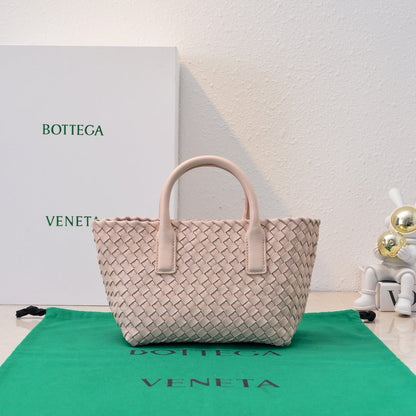 Mini Cabat 20cm Beige Lambskin Ghw