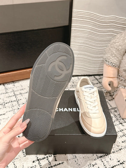 SNEAKER IN BISQUE BEIGE HAND-POLISHED CALFSKIN 977827