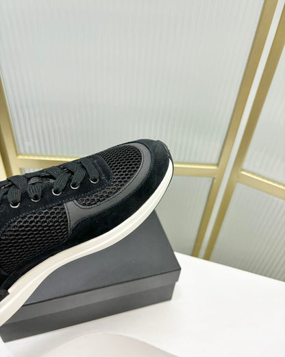 SNEAKER IN BLACK SUEDE AND BREATHABLE MESH