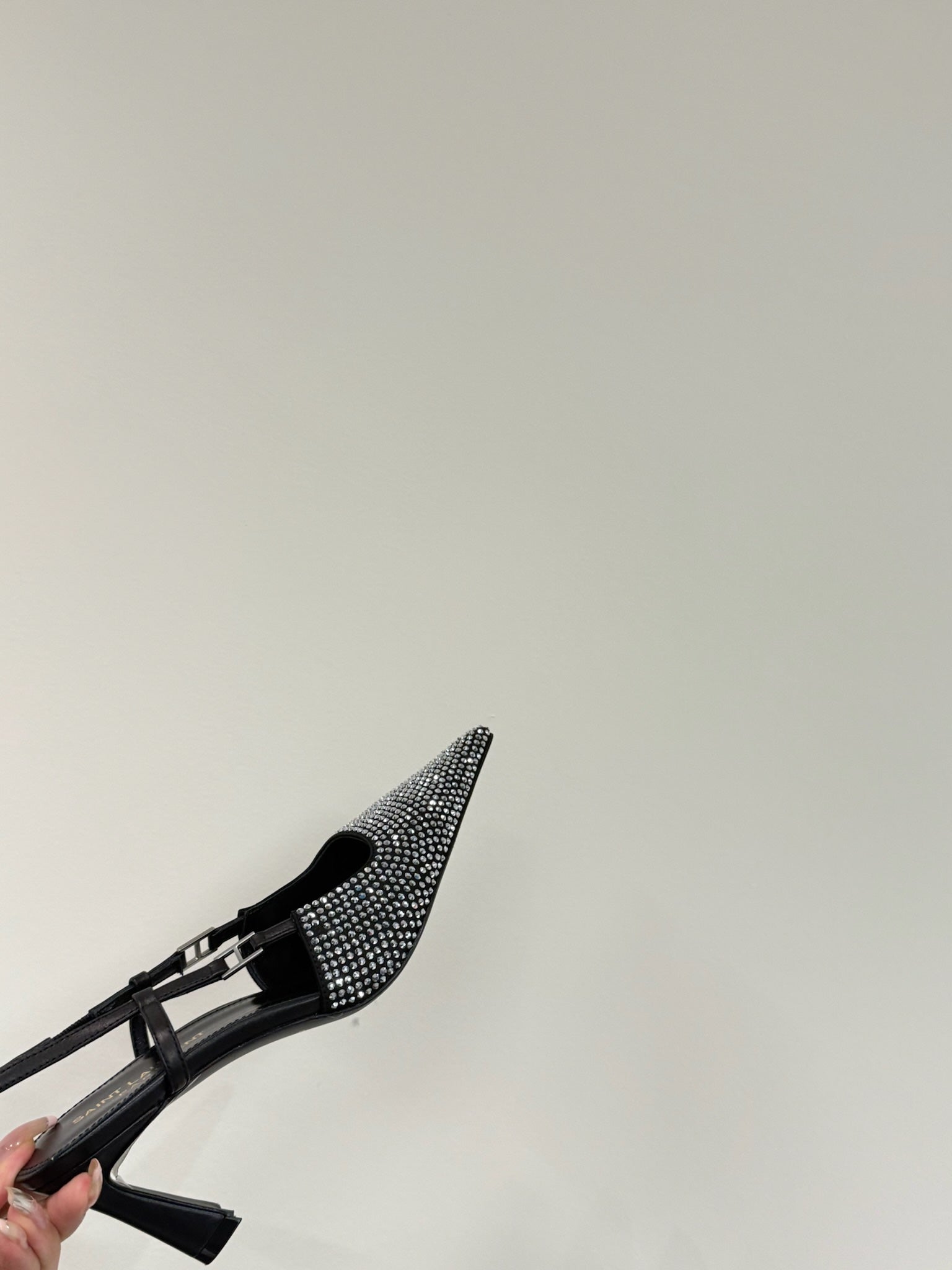 HIGH SLINGBACKS POINTED-TOE IN BLACK LAMBSKIN WITH SILVER CRYSTALS
