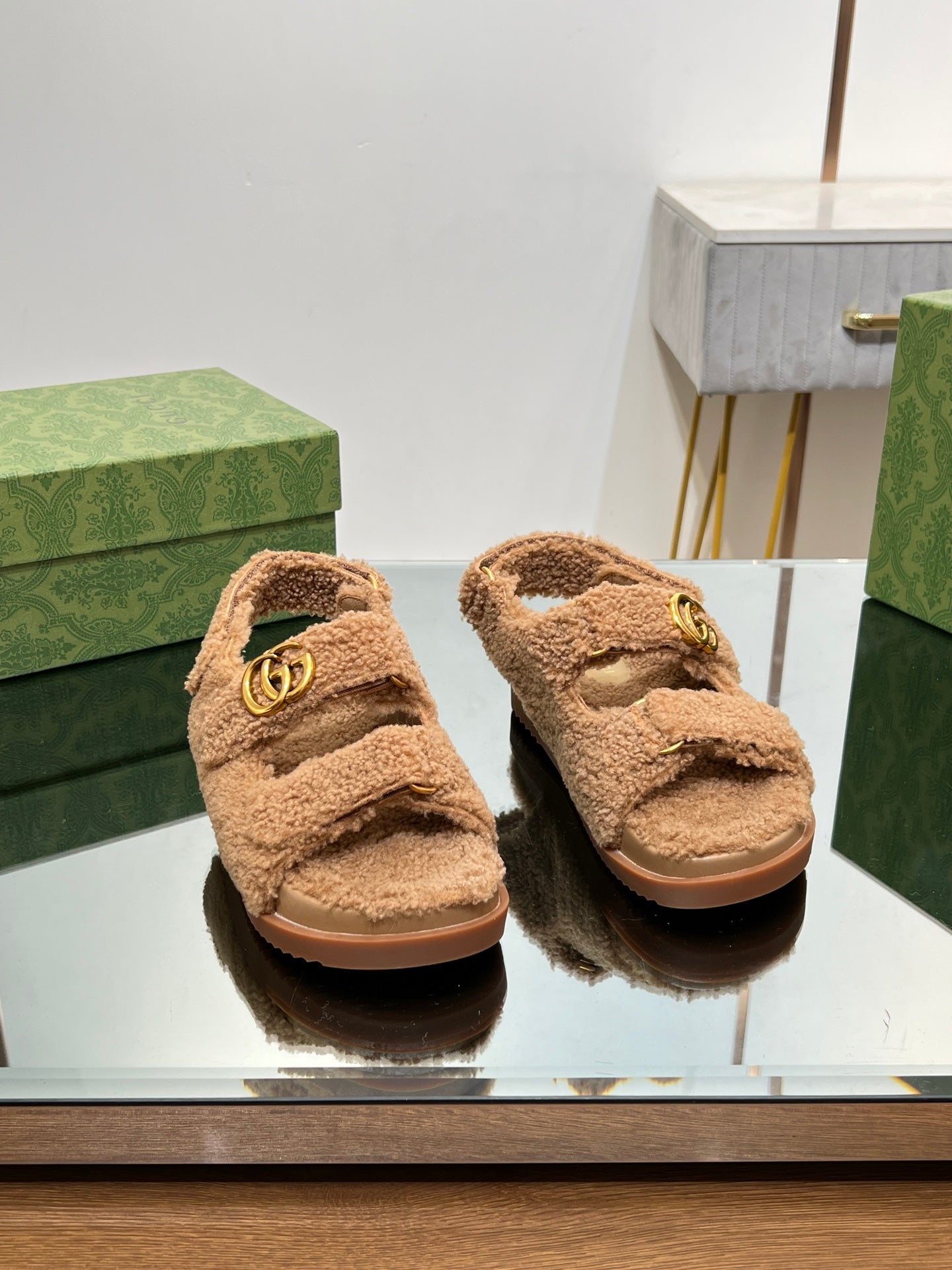 DAD SANDALS IN CIDER BROWN FLEECE WITH GOLD HARDWARE