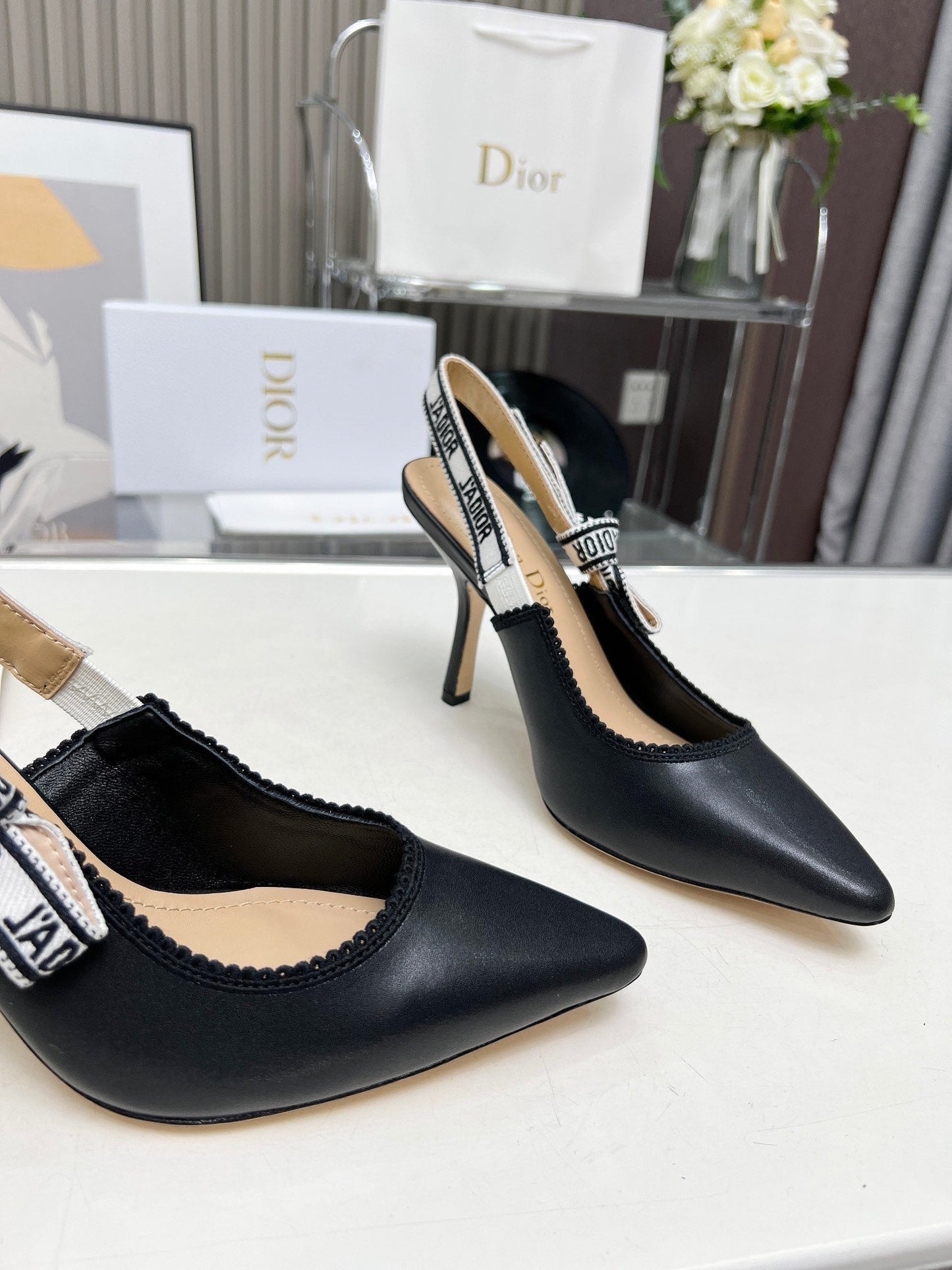 J'ADIOR SLINGBACK PUMP BLACK CALFSKIN AND BLACK EMBROIDERED FABRIC 10 CM