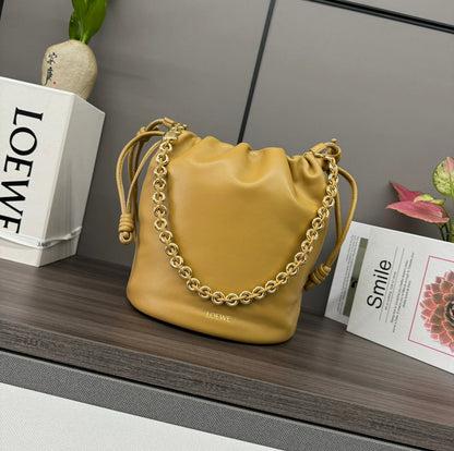 LOE 32 FLAMENCO PURSE BUCKET IN PEANUT BROWN LAMBSKIN