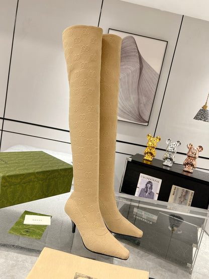 THIGH HIGH BOOTS IN BEIGE KNITTED FABRIC