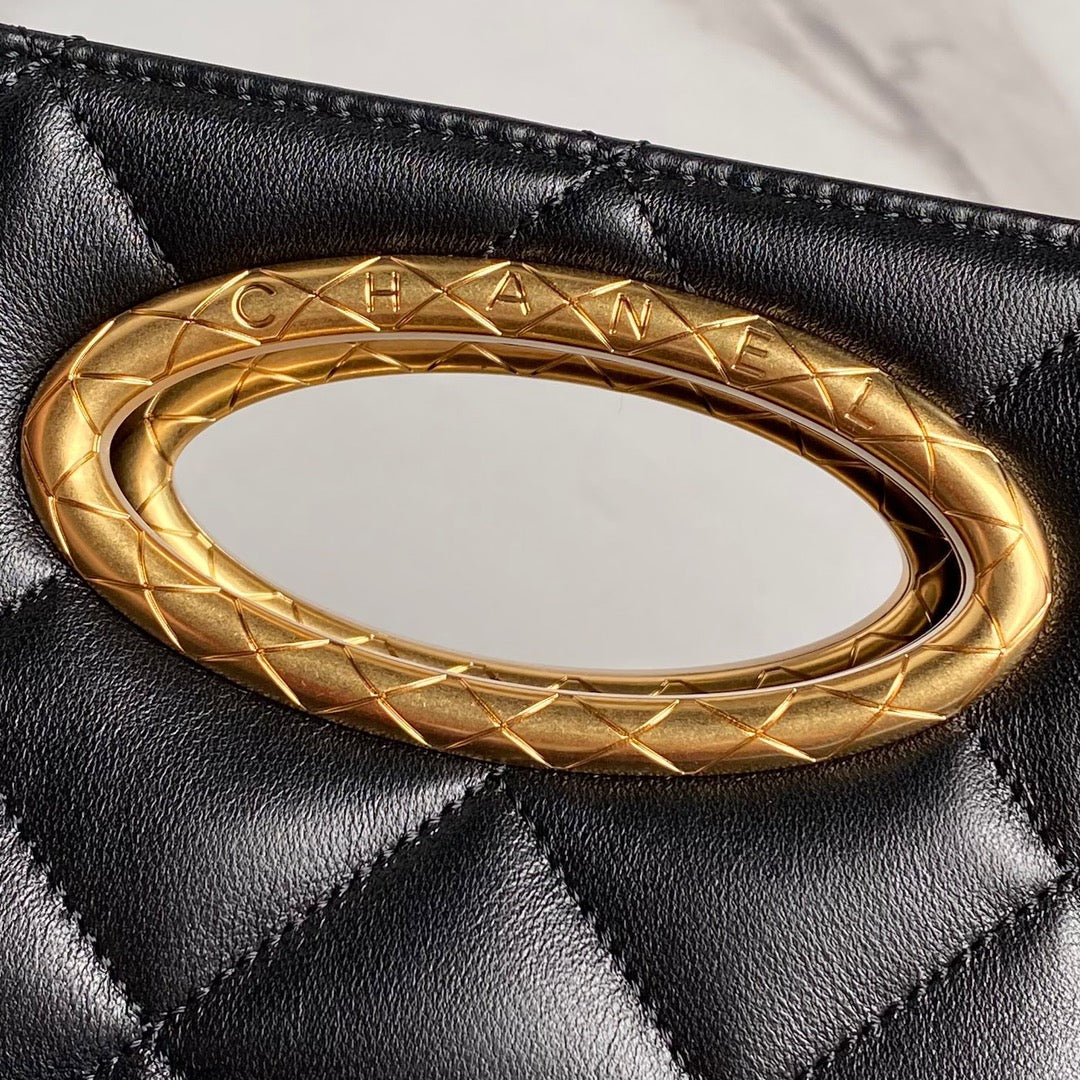 CLUTCH 34 IN BLACK SHEEPSKIN GOLD HARDWARE