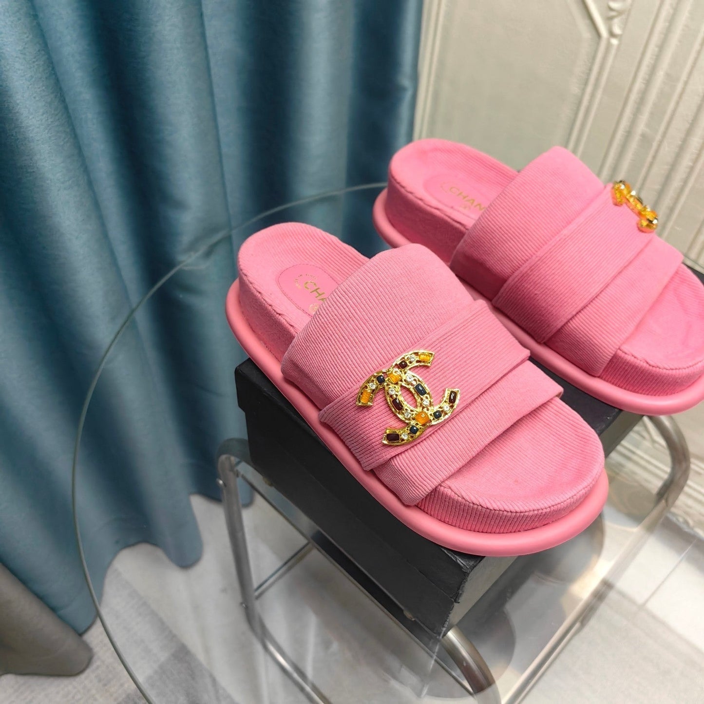 PLATFORM HEELS SANDALS IN LIGHT PINK WOOLEN FABRIC