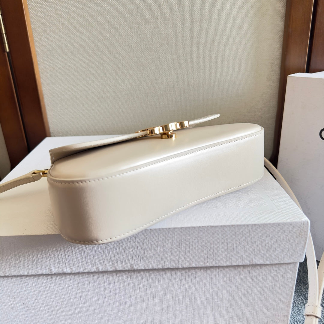 TEEN LOLA 20 IN WHITE CALFSKIN GOLD HARDWARE