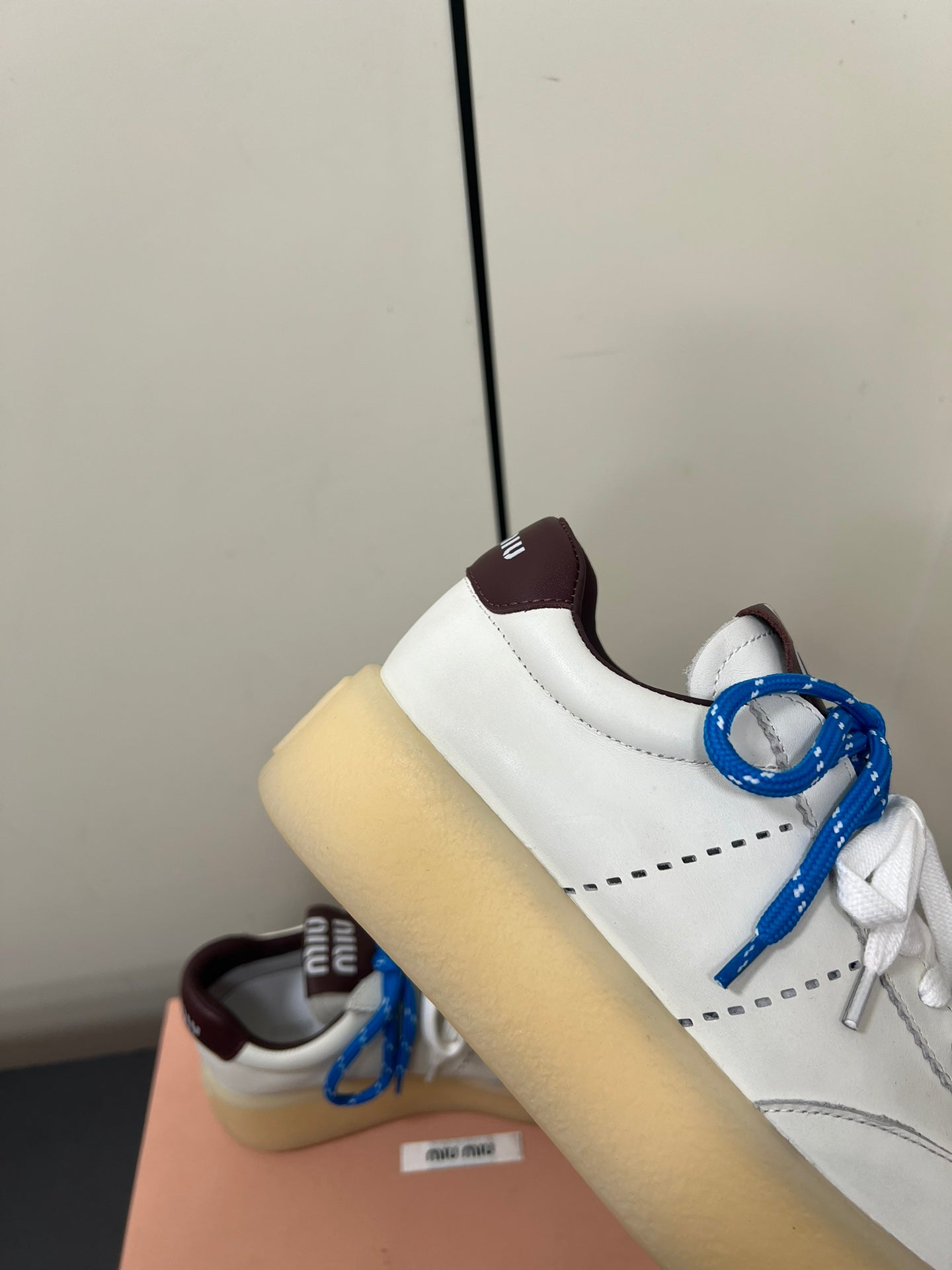 THICK-SOLED RETRO SNEAKERS IN WHITE MIX MERLOT SMOOTH LAMBSKIN