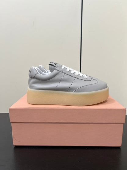 THICK-SOLED RETRO SNEAKERS IN PALE GRAY SMOOTH LAMBSKIN