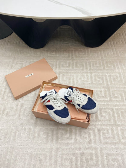 SNEAKER MULES IN NAVY MESH AND BEIGE SUEDE