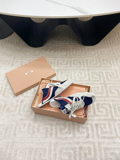 SNEAKER MULES IN NAVY MESH AND BEIGE SUEDE